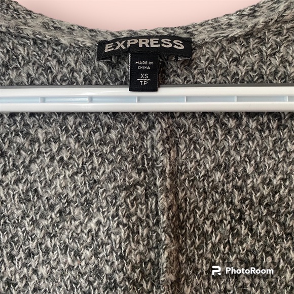 Express Caridgan - Picture 3 of 3